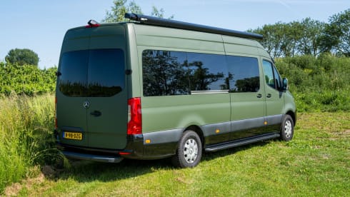 4p Mercedes-Benz campervan uit 2021