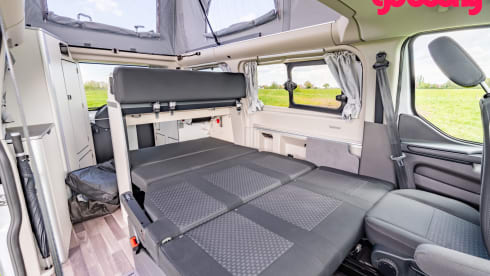 "Kip" Nugget – Ford "Kip" Nugget campervan from 2024, for the ideal holiday! 