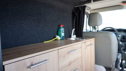 Vida – 20+ Campervan with Airco!