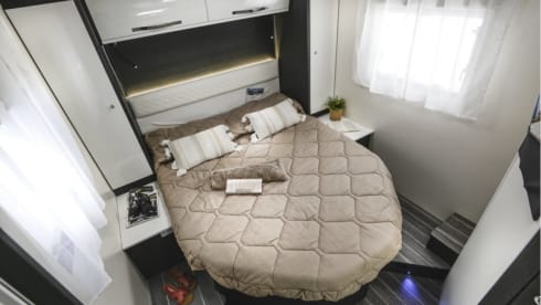 Caroline – Brand New 2022  5 Berth camper , Price includes Insurance 
