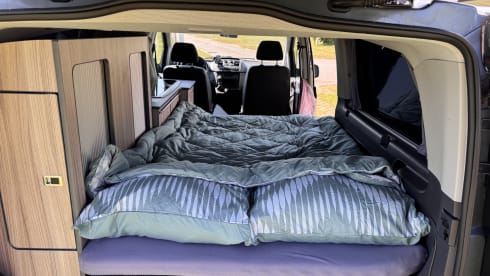 2-person Mercedes-Benz Vito camper van from 2011