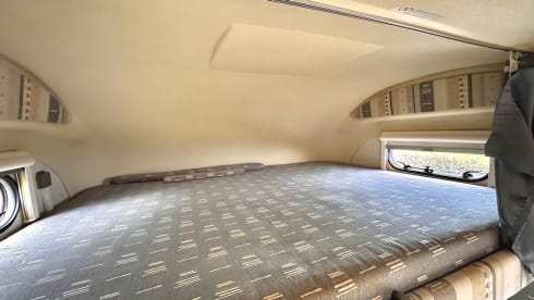 Hugo – Fiat campervan met 4 slaapplaatsen uit 2003