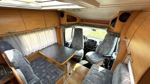 Vrijbuiter – Fijne LMC camper