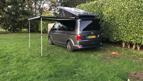 Gray – VW T6 Campervan - 4 Berth