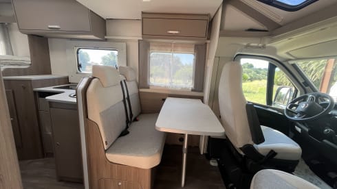 Carado T338 - LONGITUDINAL BEDS model 2024