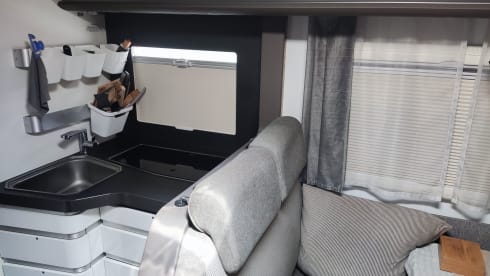 Elegant and comfortable Adria Sonic 700 sl plus motorhome