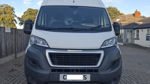 Carly – 2 berth Peugeot campervan from 2017