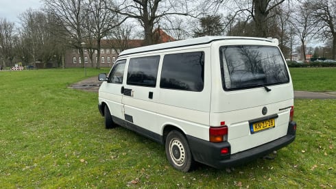 het witte schaap – 4p Volkswagen campervan uit 1997