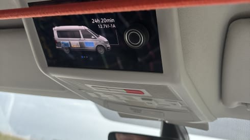 California Ocean dream – 2022 4-person Volkswagen campervan