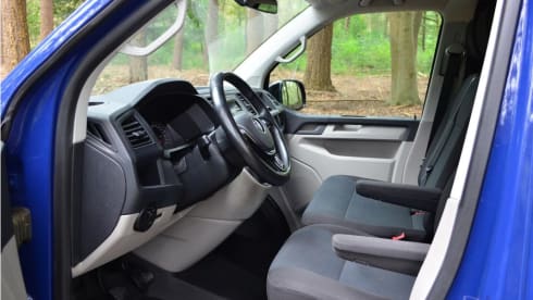 Harry – Camping-car bus Volkswagen SUNLINER XL LUXE 5p, construit en 2023 !