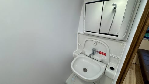 Jean - Baptiste – 4 berth Peugeot Boxer Renaissance