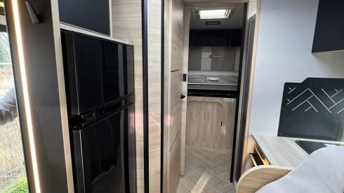 Ford Challenger 384 étape édition 2025 neuve et confortable