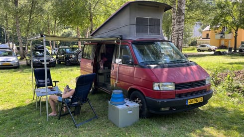 4p Volkswagen campervan uit 1991