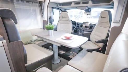 4p Benimar semi-integrated from 2022