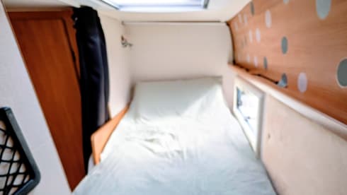 Big Bertha – 6-Berth, fully equipped, easy to drive & family-ready. Just pack!
