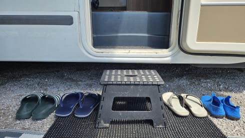 Ford Chausson EB 718