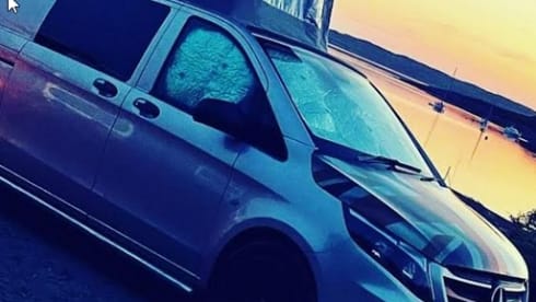 Danny – Danny De Vito 4 Birth Pop Top Campervan (Fully Insured)