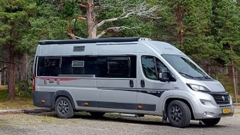 Camino – Sporty Campervan (2p), ready for adventure