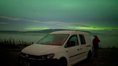 Pegasus – VW artisanale - Modèle 2025 neuf, pièce unique, matelas haut de gamme, autonome en énergie.