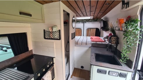 Glen – 2 berth Citroën Relay L3H2 converted campervan with shower/toilet N500CCO