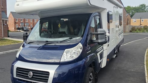 Sweeney – 5/6 berth Swift Escape 686
