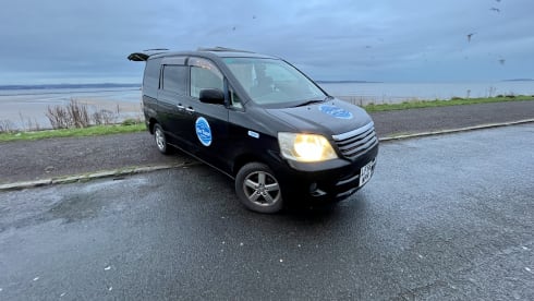 Tess – super cosy  - automatic campervan. price  includes insurance !