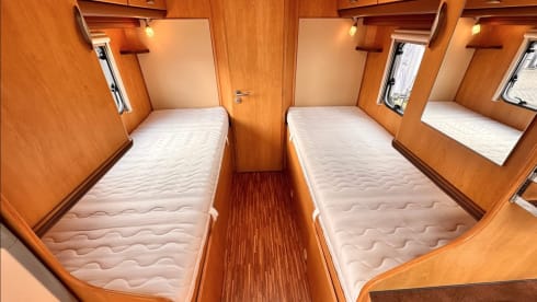 2p Pilote semi-integrated uit 2009