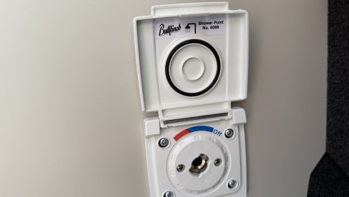 VW Campervan Auto with Hot Water 2021