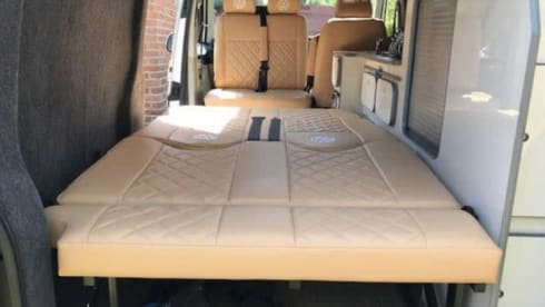 4 berth Volkswagen bus from 2019