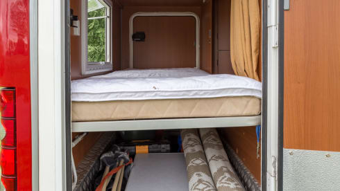 Available again for the summer. Relax with a luxury 4-6 person camper on your trip