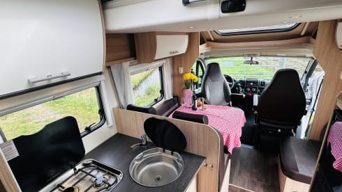 Very luxurious and spacious Adria Matrix family camper (max. 5 pers.).