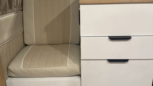 Ons Busje – Classic retro VW T2 vintage car with a modern twist (VW T2a/b from 1972)