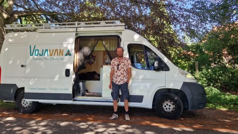 Leeuwke – Minibus Peugeot 2 places de 2014