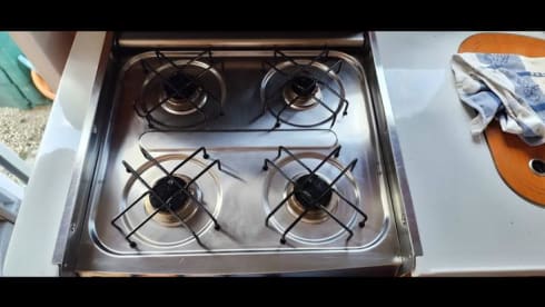 LouLou – 6p McLouis alcove uit 2015