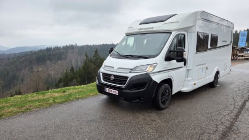 4p Knaus semi-integrated from 2020