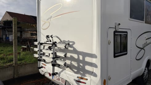 Mac – 5p McLouis semi-integrated uit 2015