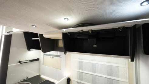 4p McLouis semi-integrated uit 2025