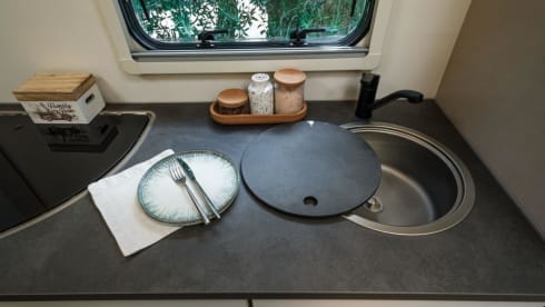 RIMOR DYNAMIC 35 FANTASTIC COMFORTABLE AND SAFE OVERCAB CAMPER