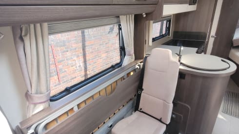 Iris – Elddis Encore Experience - 4 berth 