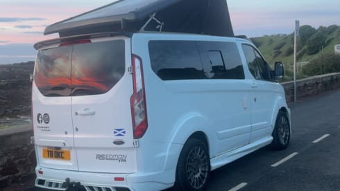Custom campers 