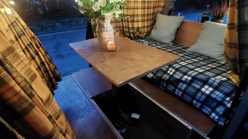 Sid – super cosy  - automatic campervan. price  includes insurance !