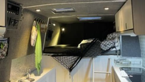 Vida the Van – Vida the Van – Adventure ready, off grid, VW Crafter LWB family campervan