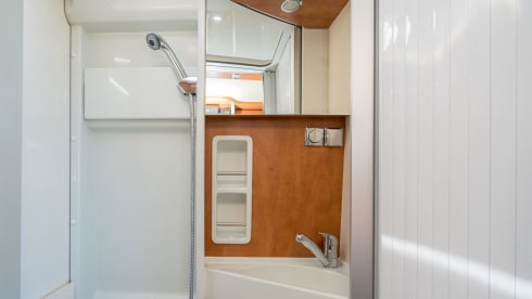 Malibu for 2 – 2p Carthago bus from 2022