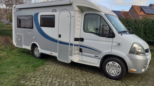 Very nice camper for small trips, but also for
