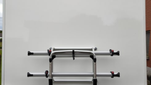 Welcome to our Chausson semi-integrated