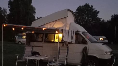 Bully – 4p Volkswagen bus uit 1992