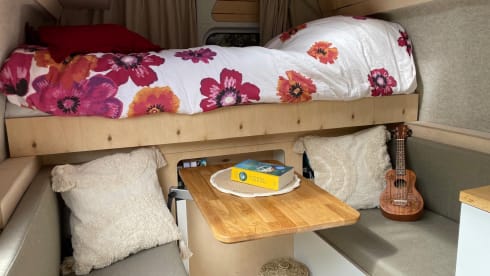 CosyCabin on Wheels – Brand New 3p Renault Master Campervan (2025) 