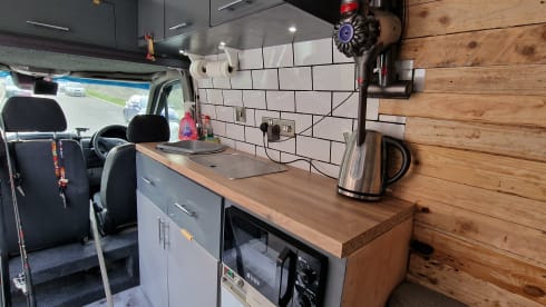 4 berth Mercedes-Benz bus from 2014