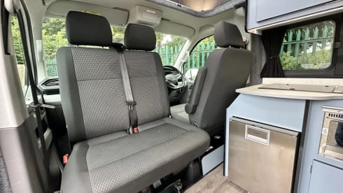 Camella – 4 Berth Volkswagon Transporter T6.1 (Inclusive of Insurance)