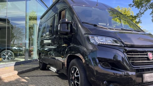 Complete Camperbus – Pössl camper Automaat met dakairco